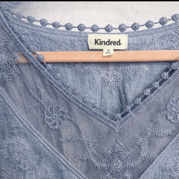 Kindred Anthropologie Slate Blue-Grey Lace Kimono-Style Blouse~ Size Medium. - Picture 6 of 12